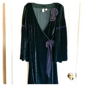 Anthropologie Eloise velvet robe
